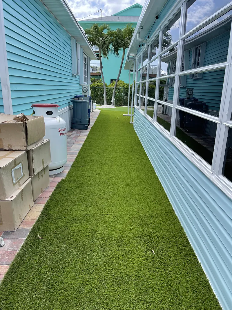 Finished: 50 ft putting green in Long Key, FL, photo 5 of 6